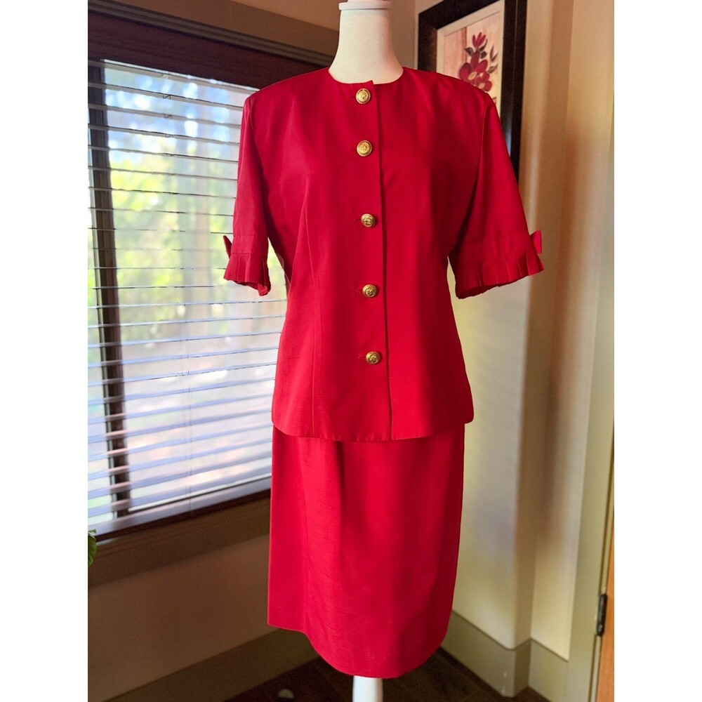 Vintage Nipon Boutique 100% Silk Skirt Suit Red Gold Buttons Bow 8 (Fits 4/6)